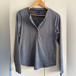 GAP Charcoal Silver Sparkle Knit Long Sleeve Top
